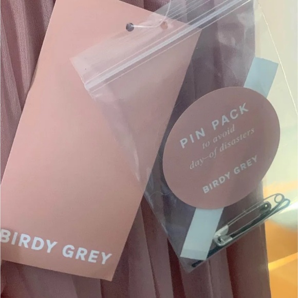 Brand new with tags ladies gown - Picture 3 of 3